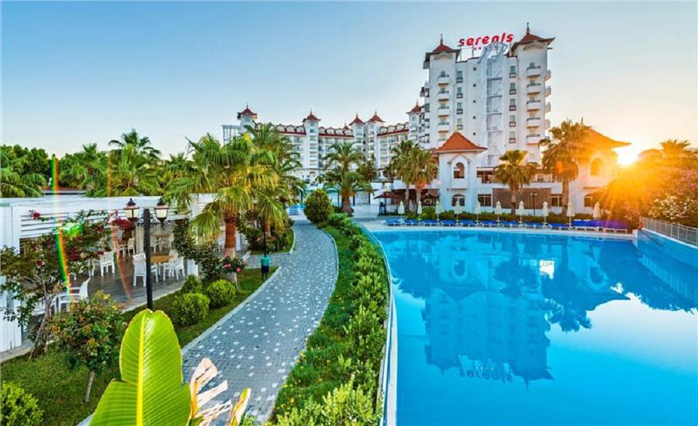 SERENIS HOTEL ( EX SIDE AQUA BEACH)
