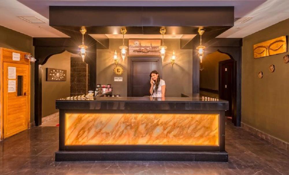 SERENIS HOTEL ( EX SIDE AQUA BEACH)