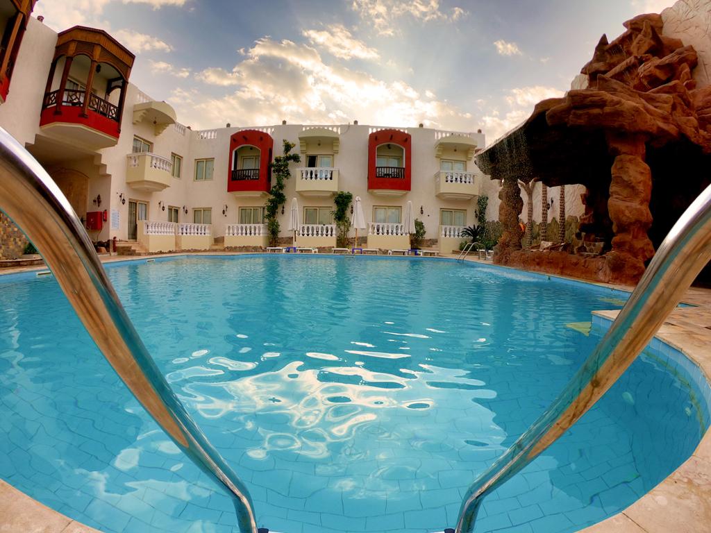 ORIENTAL RIVOLI HOTEL & SPA SSH